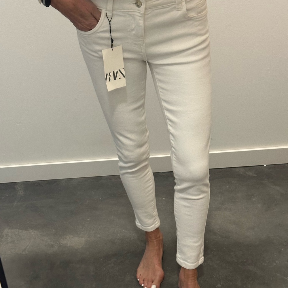 Zara White Skinny Jeans